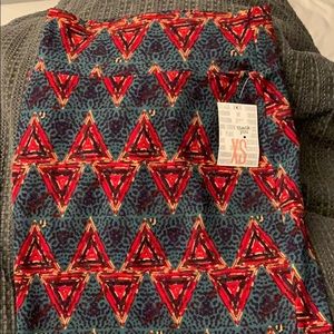 Brand new with tags Lula roe skirt